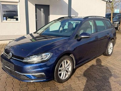 Gebraucht VW Golf VII Comfortline 150 PS (110 kW) 2020 Blau Kombi
