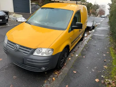 Gebraucht VW Caddy 68 PS (50 kW) 2010 Gelb Van / Kleinbus