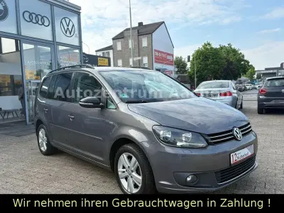 Gebraucht VW Touran Match 140 PS (102 kW) 2013 Grau Van / Kleinbus