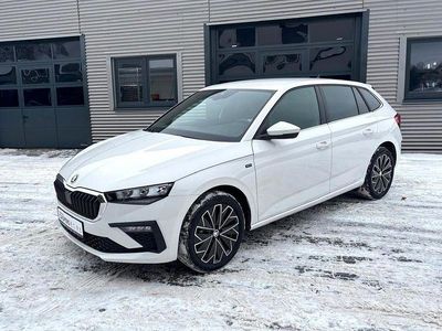 Weiß Gebraucht 2024 Skoda Scala Selection Kleinwagen | 22.990 € (Guter Preis)