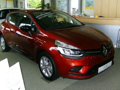 Gebraucht Renault Clio IV LIMITED Deluxe 73 PS (53 kW) 2016 Rot metallic Kleinwagen
