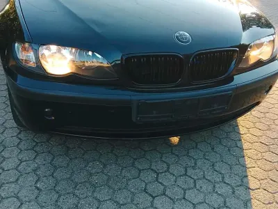 Gebraucht BMW 318 143 PS (105 kW) 2005 Schwarz Kombi