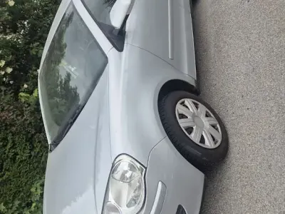 Gebraucht VW Polo United 69 PS (50 kW) 2008 Silber Kleinwagen