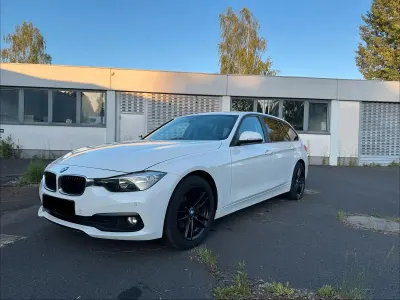 Gebraucht BMW 320 Advantage 190 PS (139 kW) 2016 Weiß Kombi
