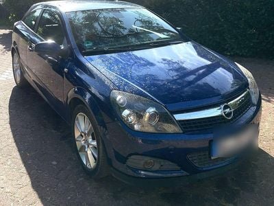 Blau Gebraucht 2009 Opel Astra GTC Sport Coupé | 4.750 € (Fairer Preis)