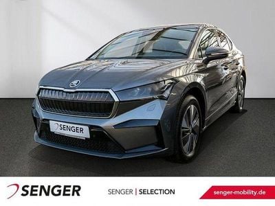 Graphitegrau Gebraucht 2024 Skoda Enyaq iV SUV | 33.380 € (Fairer Preis)