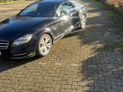 Gebraucht Mercedes CLS350 306 PS (225 kW) 2011 Schwarz Coupé