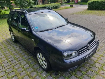Gebraucht VW Golf IV Pacific 100 PS (73 kW) 2003 Schwarz Kombi
