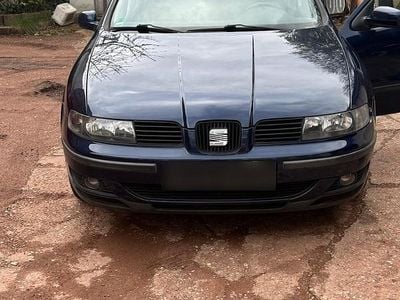 Gebraucht Seat Toledo 74 PS (54 kW) 2000 Blau Limousine