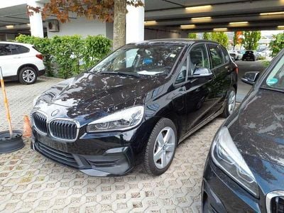 BMW 225