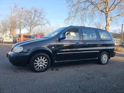 Gebraucht 2003 Kia Carnival Van / Kleinbus | 1.200 € (Fairer Preis)