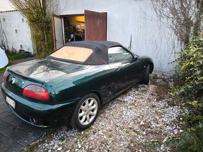 MG F