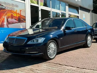 Gebraucht Mercedes S350 258 PS (189 kW) 2011 Blau Limousine