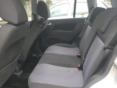 Gebraucht Ford Fusion 80 PS (58 kW) 2008 Grau Kleinwagen