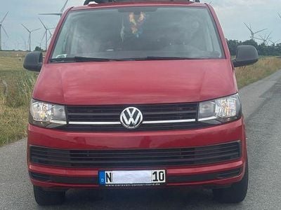 Second-hand VW T6 150 CP (110 kW) 2018 Roșu Van