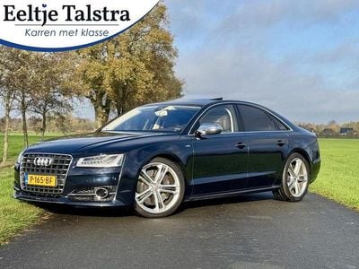 Blau Gebraucht 2015 Audi S8 Sport Limousine | 43.800 € (Etwas zu teuer)