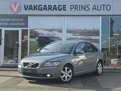 Gebraucht Volvo S40 Momentum 150 PS (110 kW) 2011 Blau Limousine