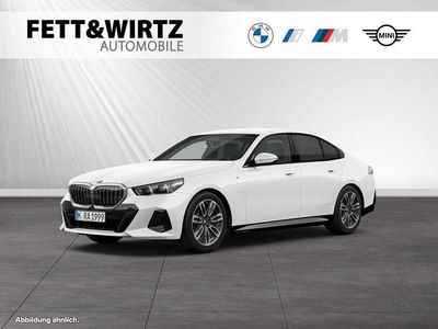 Gebraucht BMW 520 M Sport 190 PS (139 kW) 2025 Weiss Limousine
