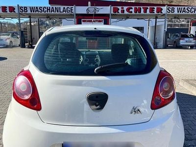 Gebraucht Ford Ka 69 PS (50 kW) 2011 Weiß Kleinwagen