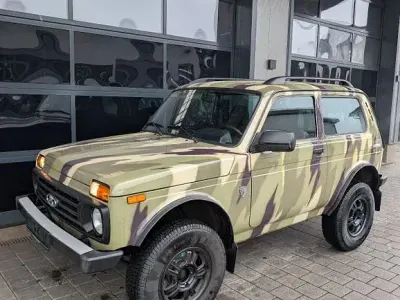 Gebraucht Lada niva 83 PS (61 kW) 2019 Beige SUV