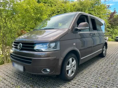 Gebraucht VW Multivan 180 PS (132 kW) 2014 Braun Van / Kleinbus