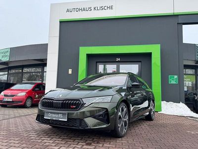 Grün Neu 2026 Skoda Octavia Kombi | 52.700 €