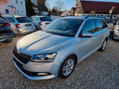 gebraucht Skoda Fabia Combi Ambition Sitzheizu. 5 Jahre Garantie