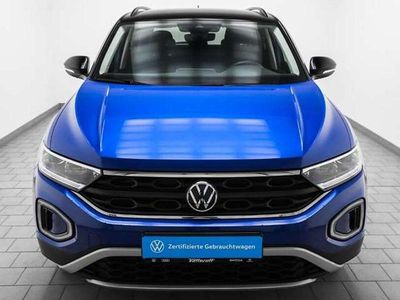 Second-hand VW T-Roc Goal 116 CP (85 kW) 2024 Albastru SUV