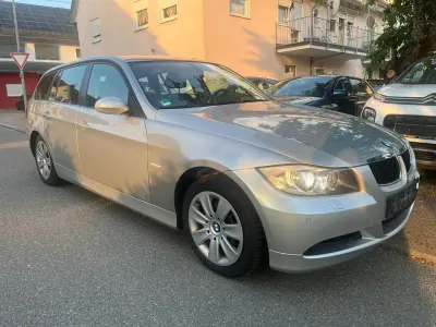 Gebraucht BMW 320 Comfort Edition 163 PS (119 kW) 2007 Silber Kombi