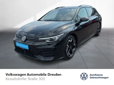 Gebraucht VW Golf VIII R-line 150 PS (110 kW) 2025 Schwarz Kombi