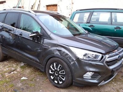 gebraucht Ford Kuga 1,5 EcoBoost 4x2 110kW COOL & CONNECT C...