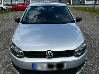 Gebraucht VW Polo Trendline 60 PS (44 kW) 2012 Silber Kleinwagen