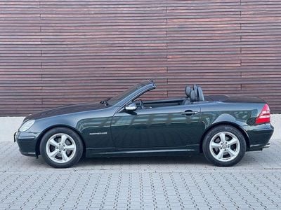 Gebraucht Mercedes SLK200 163 PS (119 kW) 2002 Grün Cabrio