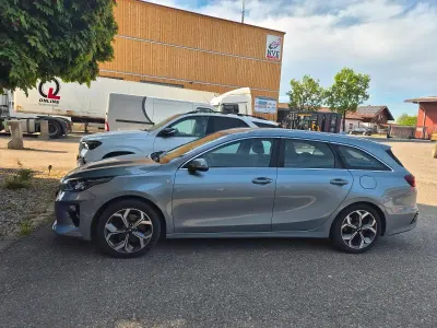 Gebraucht Kia Ceed Sportswagon Vision 140 PS (102 kW) 2018 Grau Kombi
