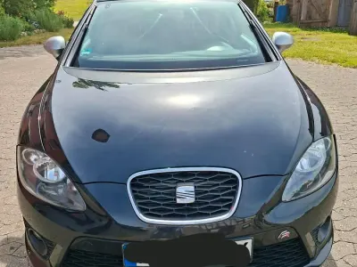Gebraucht Seat Leon 125 PS (91 kW) 2011 Schwarz Kleinwagen