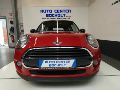 Gebraucht Mini Cooper 136 PS (100 kW) 2016 Rot Kleinwagen
