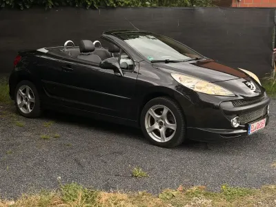 Gebraucht Peugeot 207 CC 120 PS (88 kW) 2009 Schwarz Cabrio