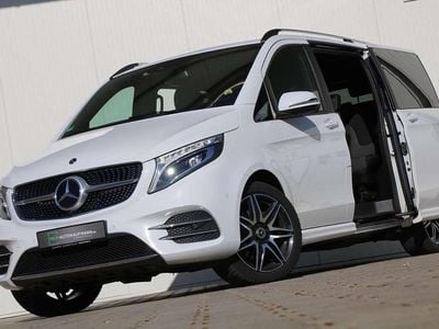 Mercedes V220