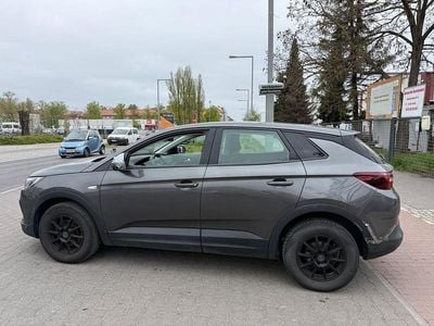 Usata Opel Grandland X 131 CV (96 kW) 2019 Grigio SUV