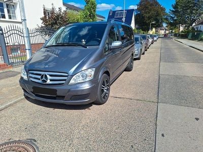 Gebraucht Mercedes Viano 224 PS (164 kW) 2012 Grau Van / Kleinbus