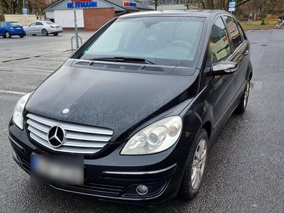 Gebraucht Mercedes B180 108 PS (79 kW) 2007 Schwarz Van / Kleinbus