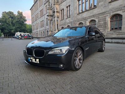BMW 730