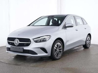 Gebraucht Mercedes B250e Progressive 163 PS (119 kW) 2024 Hightechsilber Van / Kleinbus