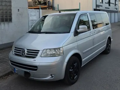 Gebraucht VW Multivan 131 PS (96 kW) 2003 Silber Van / Kleinbus