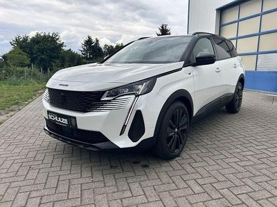 Weiß Gebraucht 2023 Peugeot 5008 GT Van / Kleinbus | 29.520 € (Fairer Preis)