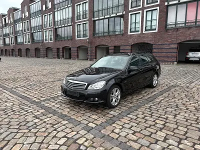 Gebraucht Mercedes C200 136 PS (100 kW) 2011 Schwarz Kombi