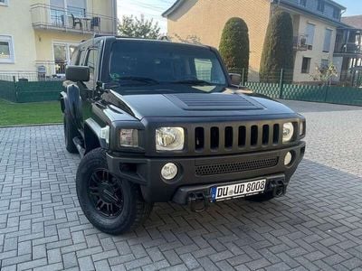 Hummer H3