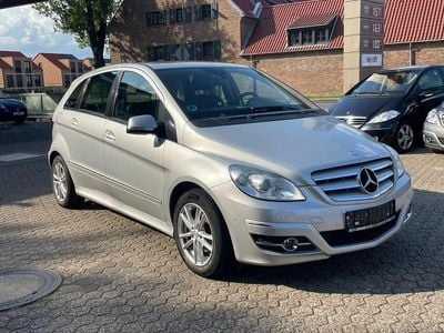 Mercedes B200