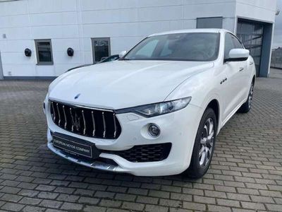 gebraucht Maserati Levante SQ4/Schiebedach/Anhängerkupplung