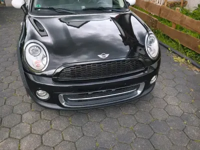 Gebraucht Mini Cooper 122 PS (89 kW) 2012 Schwarz Kleinwagen